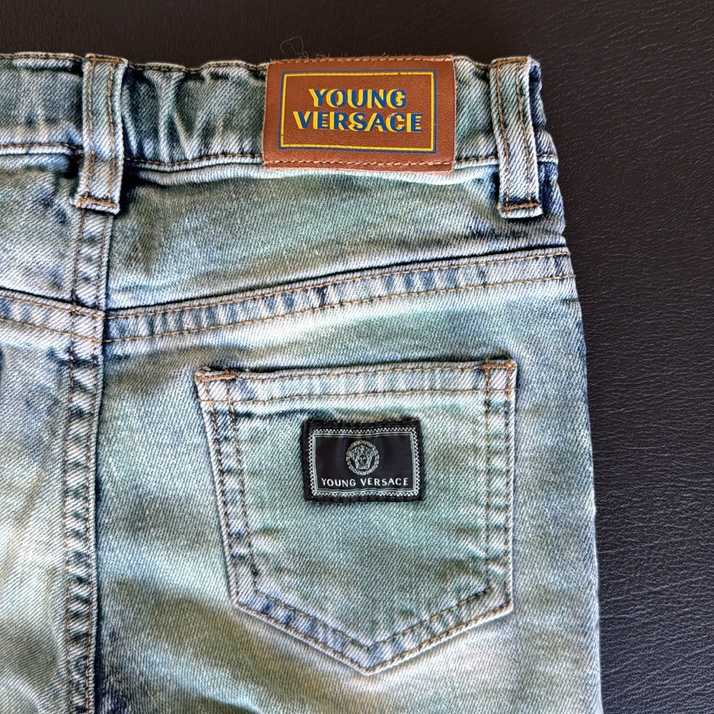 Young Versace Acid Washed Jeans. - Picture 4 of 4